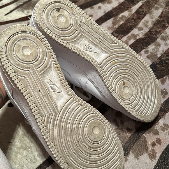 Air Force 1 - Picture 7 of 9